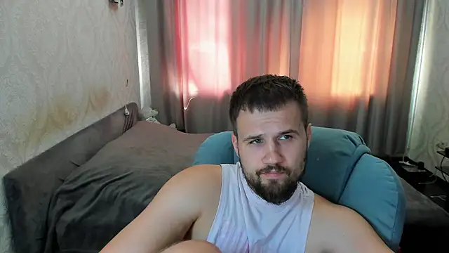 Vladik_b's Webcam Show