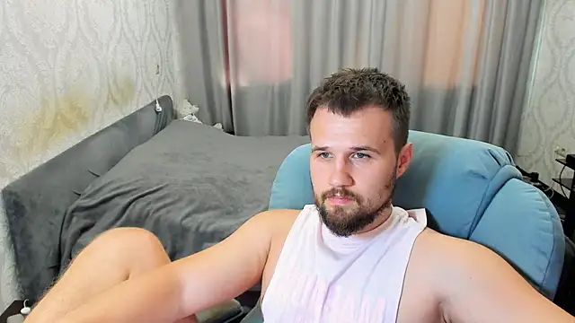 Show de Vladik_b na webcam