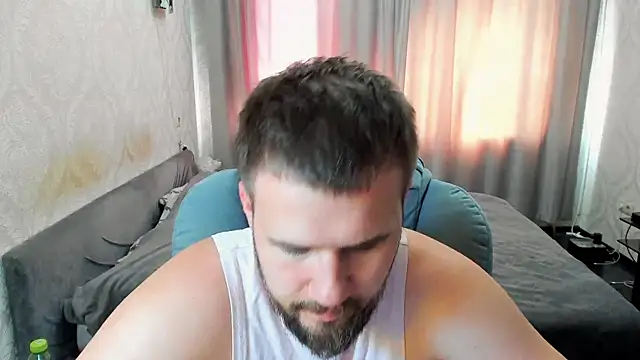 Vladik_b Webcam Show