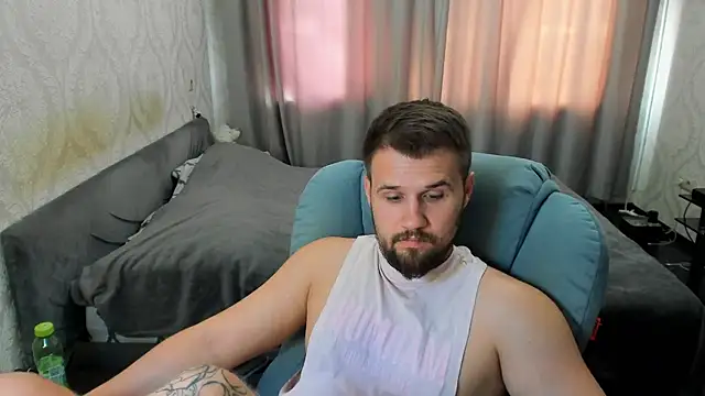 Vladik_b webcam show
