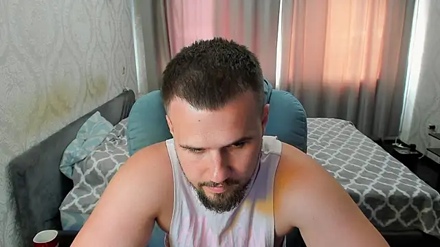 Vladik_b Webcam show