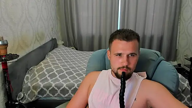 Vladik_b Webcam-Show