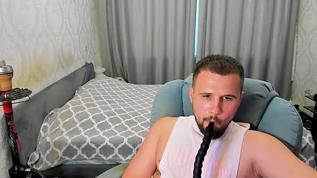 Vladik_b: вебкам-шоу