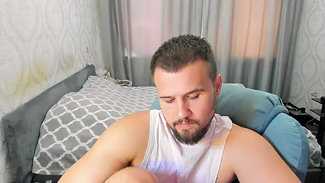 Vladik_b: вебкам-шоу