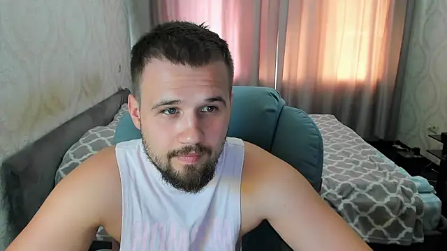 Vladik_b Webcam-Show