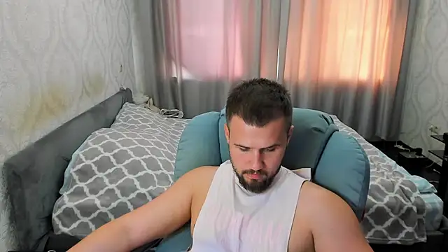 Vladik_b: вебкам-шоу