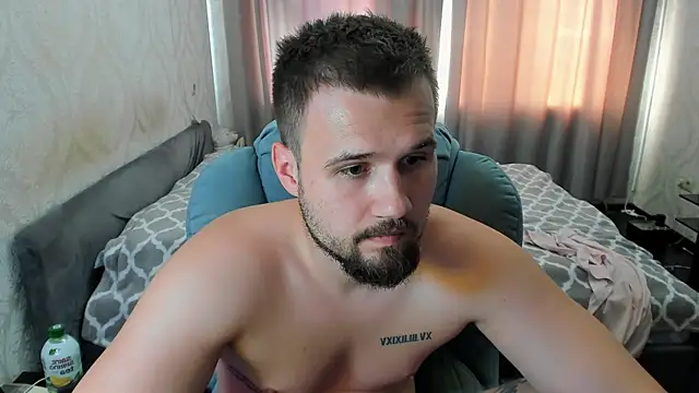 Vladik_b Webcam-Show