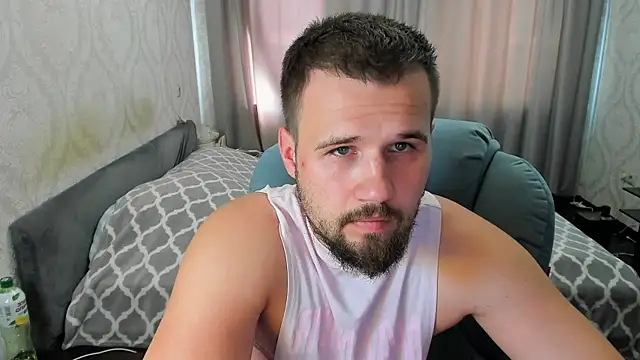 Vladik_b Webcam-Show