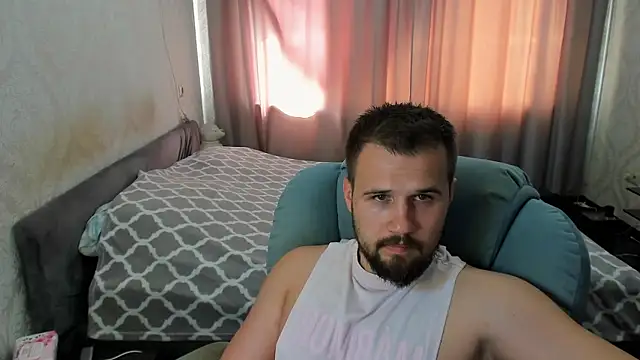 Vladik_b webcam show
