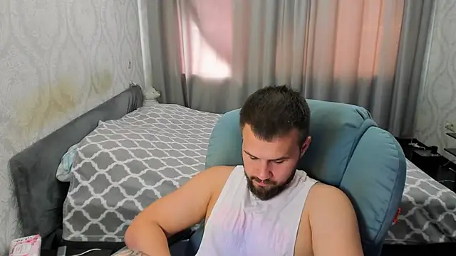 Vladik_b Webcamshow