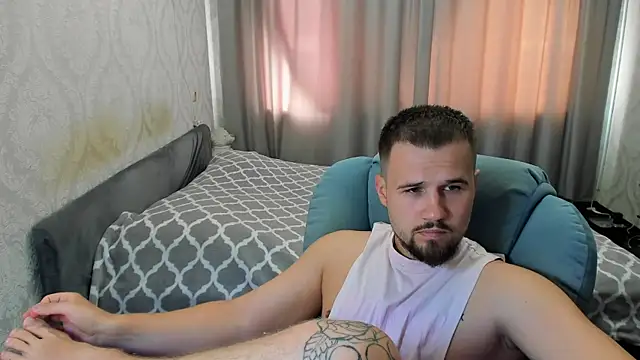 Vladik_b Webcamshow