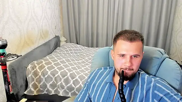 Vladik_b Webcam Show