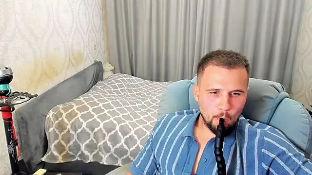 Vladik_b Adlı Modelin Web Kamerası Şovu