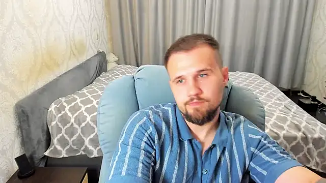Vladik_b: вебкам-шоу