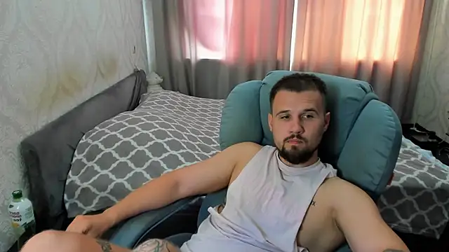 Vladik_b Webcamshow