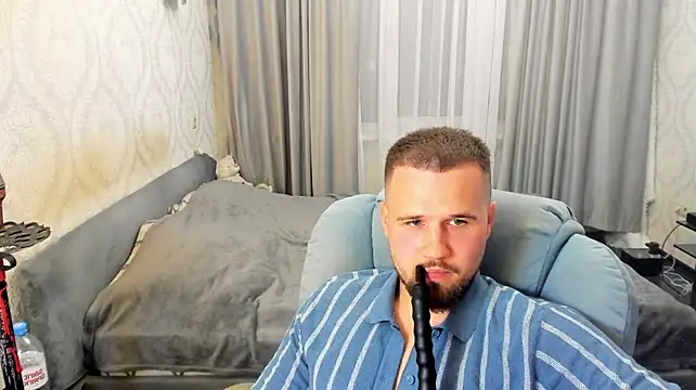 הופעת וובקאם של Vladik_b
