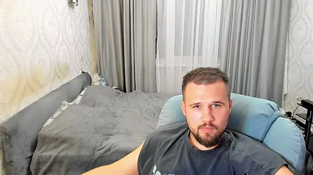 Show de Vladik_b na webcam