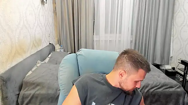 Vladik_b Webcam show