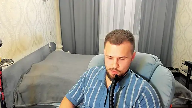 Vladik_b's Webcam Show