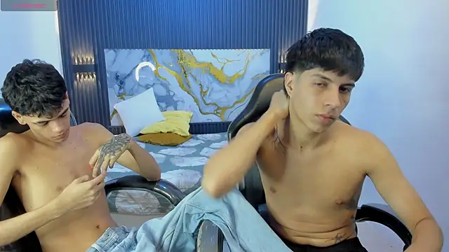 Estiv18_ Live XXX-chat