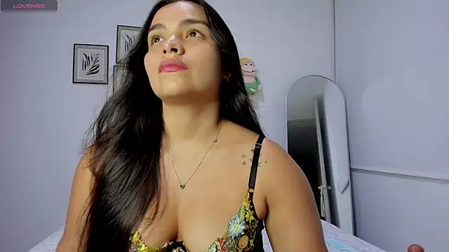 sarita_bigbooty_ Live XXX-Chat