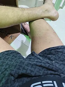 DesiDevilKing Show in webcam