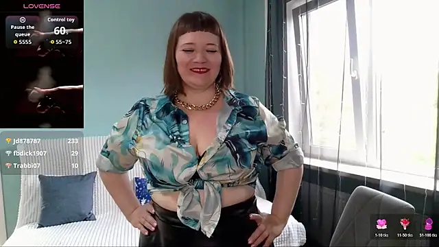LizaMilfa's Live XXX Chat