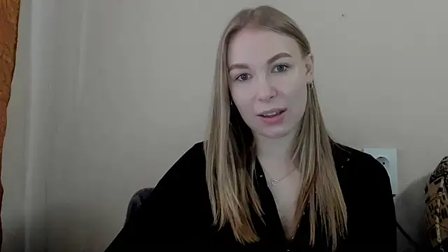 Dana_flowers Chat XXX live