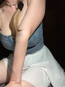 Chat XXX en directo de Freya_Flower
