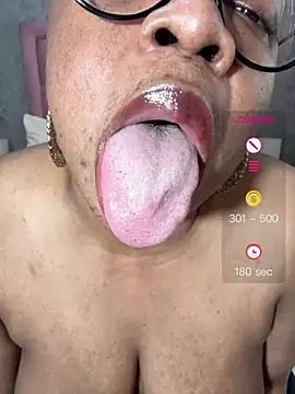 VixenRoyaleX 在線直播表演
