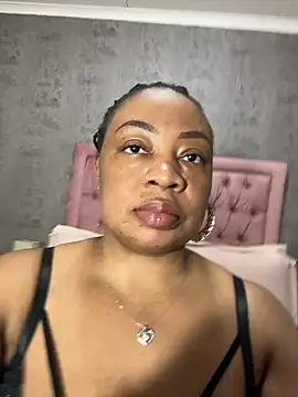 VixenRoyaleX Show Webcam