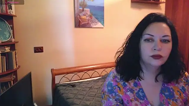 Chat XXX en directo de Roxy_doll