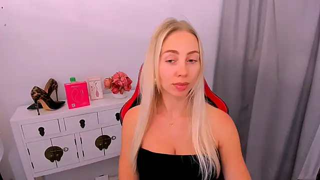 Chat +18 de MargaritaRose ao vivo