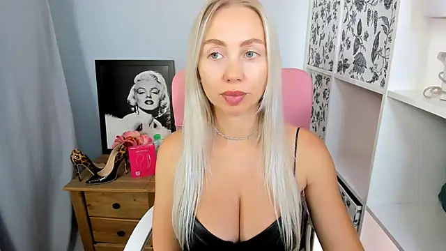 MargaritaRose Live XXX-chat