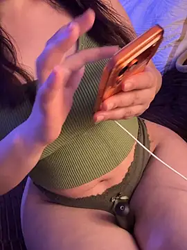 YaraQueen Adlı Modelin Web Kamerası Şovu