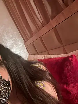 YaraQueen Live XXX-chat
