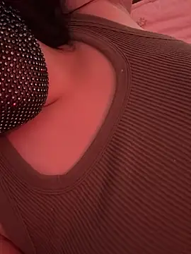Chat XXX ao vivo de Yaraa7