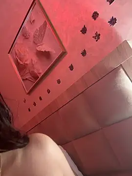 Chat +18 de Yaraa7 ao vivo