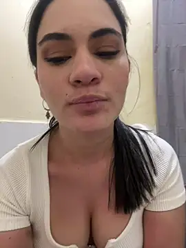 KenyaCopper's Live XXX Chat