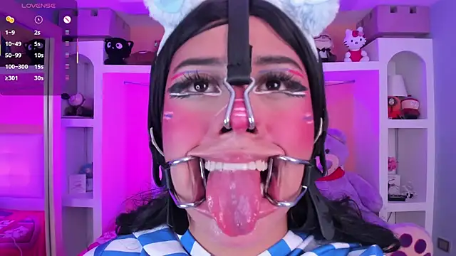 Webkamerová show miss___megan