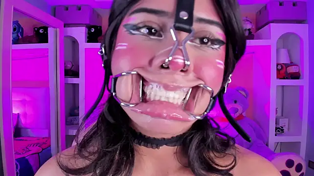 Webkamerová show miss___megan