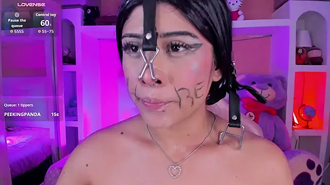 miss___megan Chat XXX in diretta
