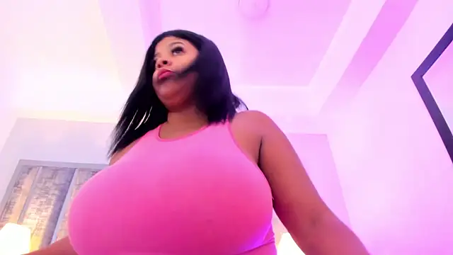Chat XXX en directo de Ciara_Benet