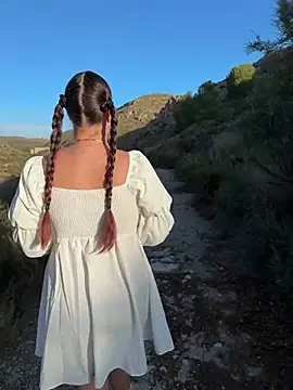 Mona_Plus – Kamerová šou