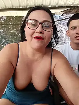 Dirty-Momm-Divorced-Hot's Webcam Show