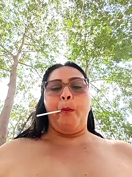 Dirty-Momm-Divorced-Hot 网络视讯表演