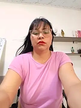 צ'אט XXX בשידור חי של Dirty_Pregnant_Mommy