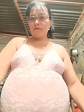 Dirty_Pregnant_Mommy Adlı Modelin Canlı XXX Sohbeti