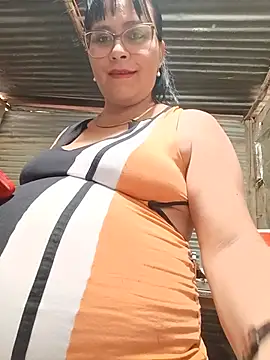Dirty_Pregnant_Mommy 网络视讯表演