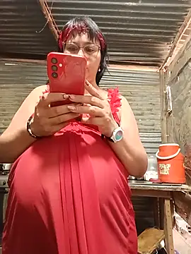 Dirty_Pregnant_Mommy Adlı Modelin Web Kamerası Şovu